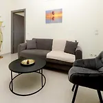 Elli Garden View - Spacious Fully Equipped Appartement *