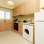 Elli Garden View - Spacious Fully Equipped
