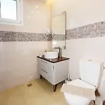 Appartement Elli Garden View - Spacious Fully Equipped *