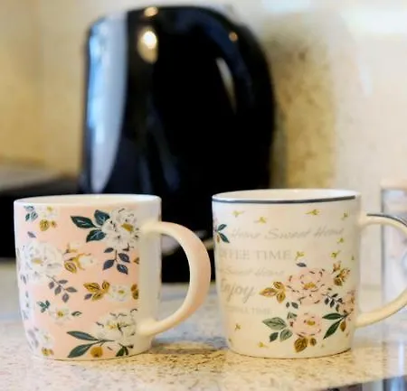 Elli Garden View - Spacious Fully Equipped