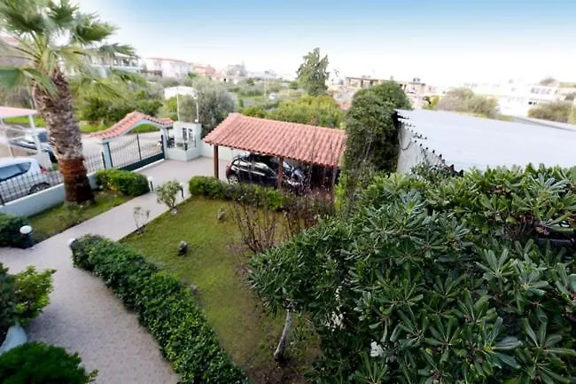 Elli Garden View - Spacious Fully Equipped Lägenhet Kremastí