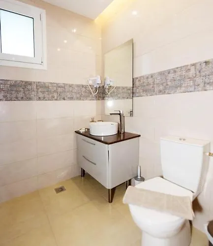 Lägenhet Elli Garden View - Spacious Fully Equipped *