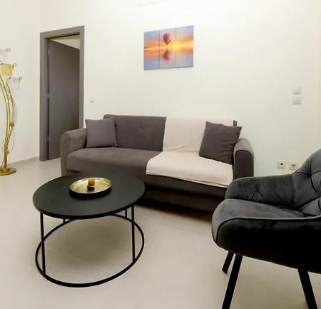 Elli Garden View - Spacious Fully Equipped דירה *