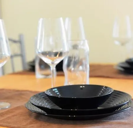 Apartamento Elli Garden View - Spacious Fully Equipped