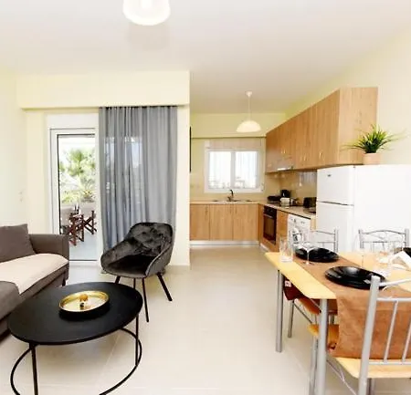 Elli Garden View - Spacious Fully Equipped *